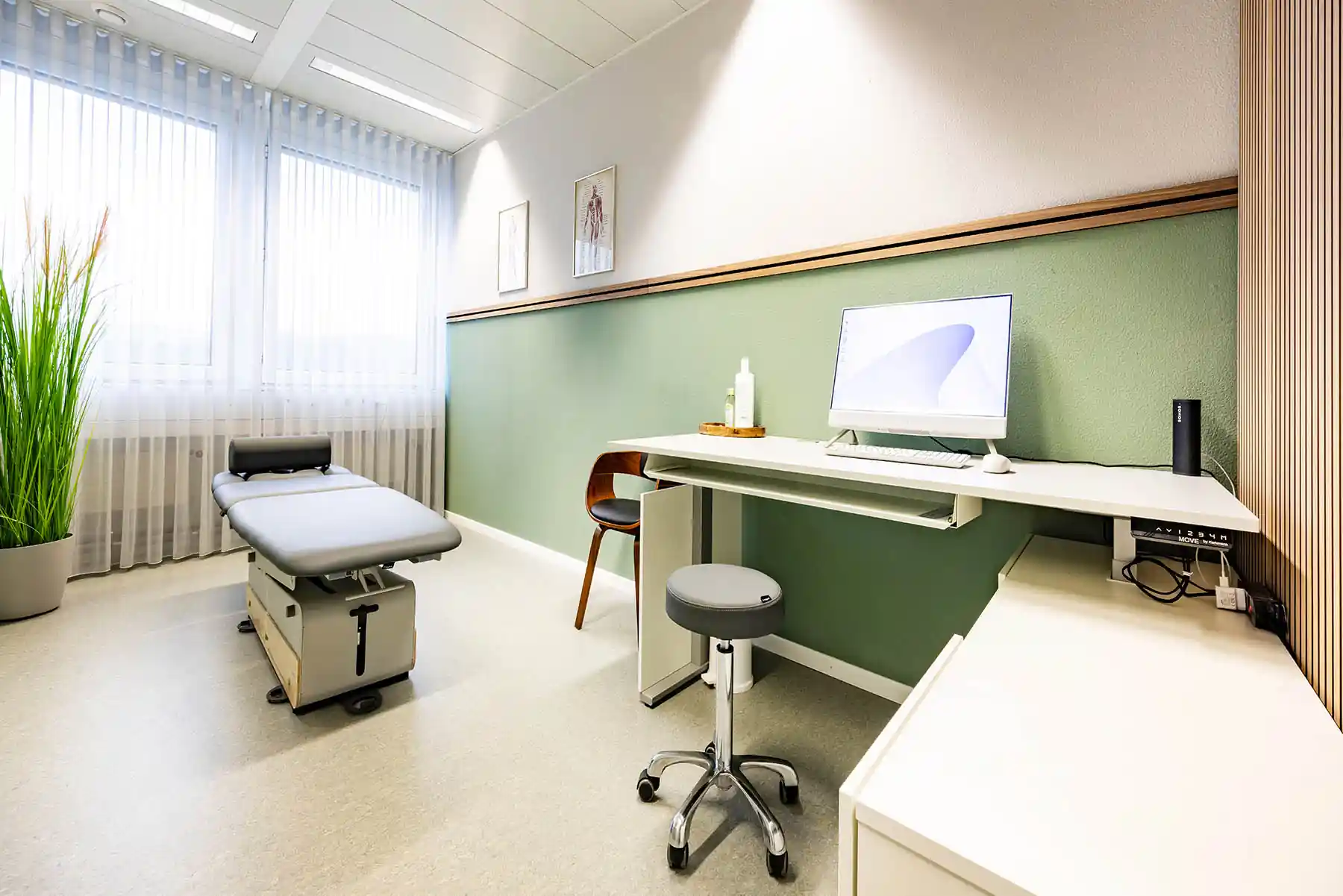 Behandlungsraum für Physiotherapie in Dübendorf nahe Zürich