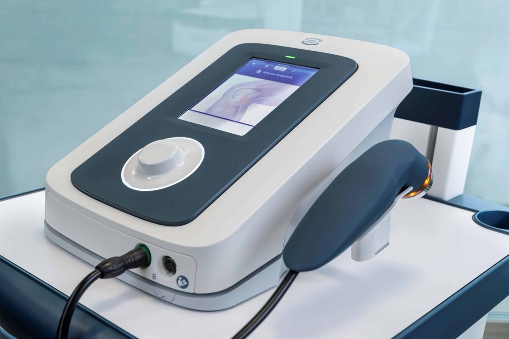 Enraf-Nonius Sonopuls (4-Serie) Ultraschall- und Elektrotherapiegerät bei PhysioFit Kauz Dübendorf